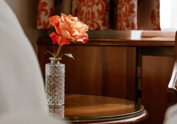 Zimmerdetail im Hotel Stefanie Wien