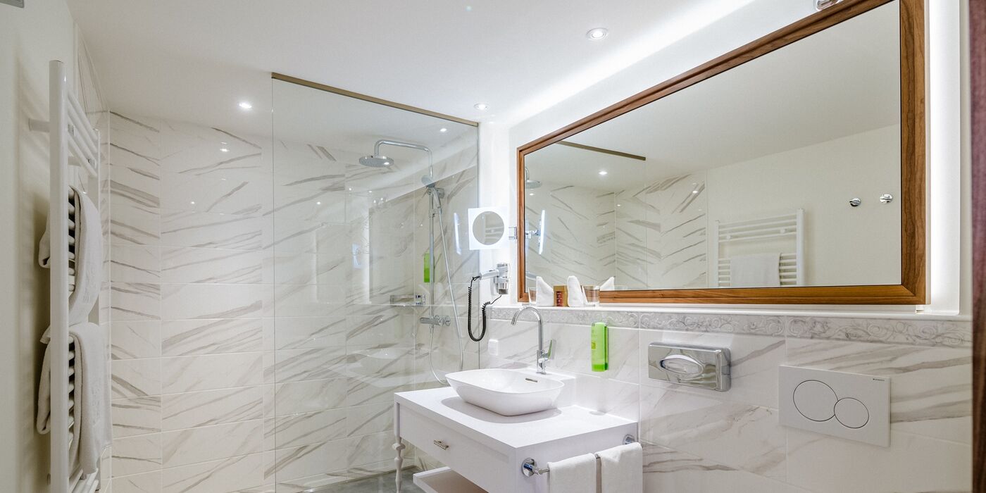 Bathroom Hotel Stefanie Vienna