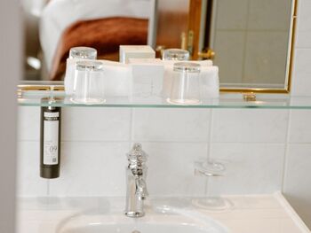 Badezimmerdetail im Hotel Stefanie Wien