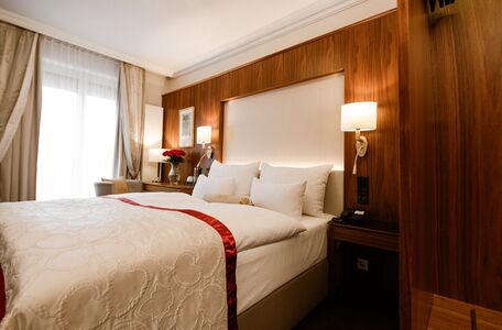 Doppelzimmer Hotel Stefanie Wien