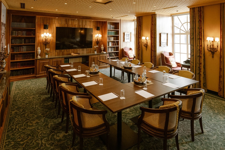 Conference Room Library at Hotel Stefanie Vienna
